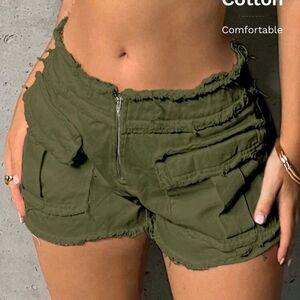 SHEIN Olive Green Women's Casual Shorts